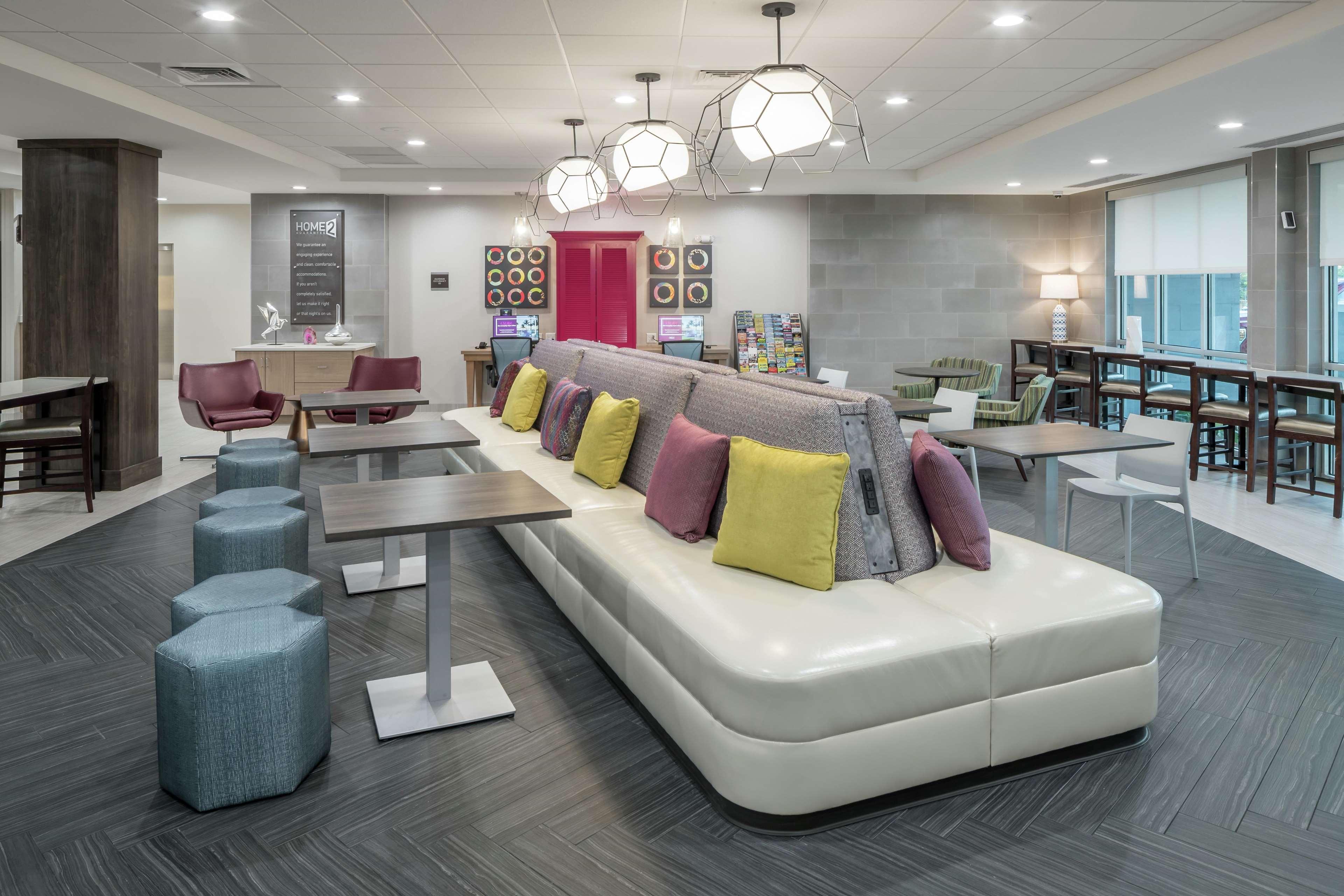 Home2 Suites By Hilton Orlando Airport Екстериор снимка