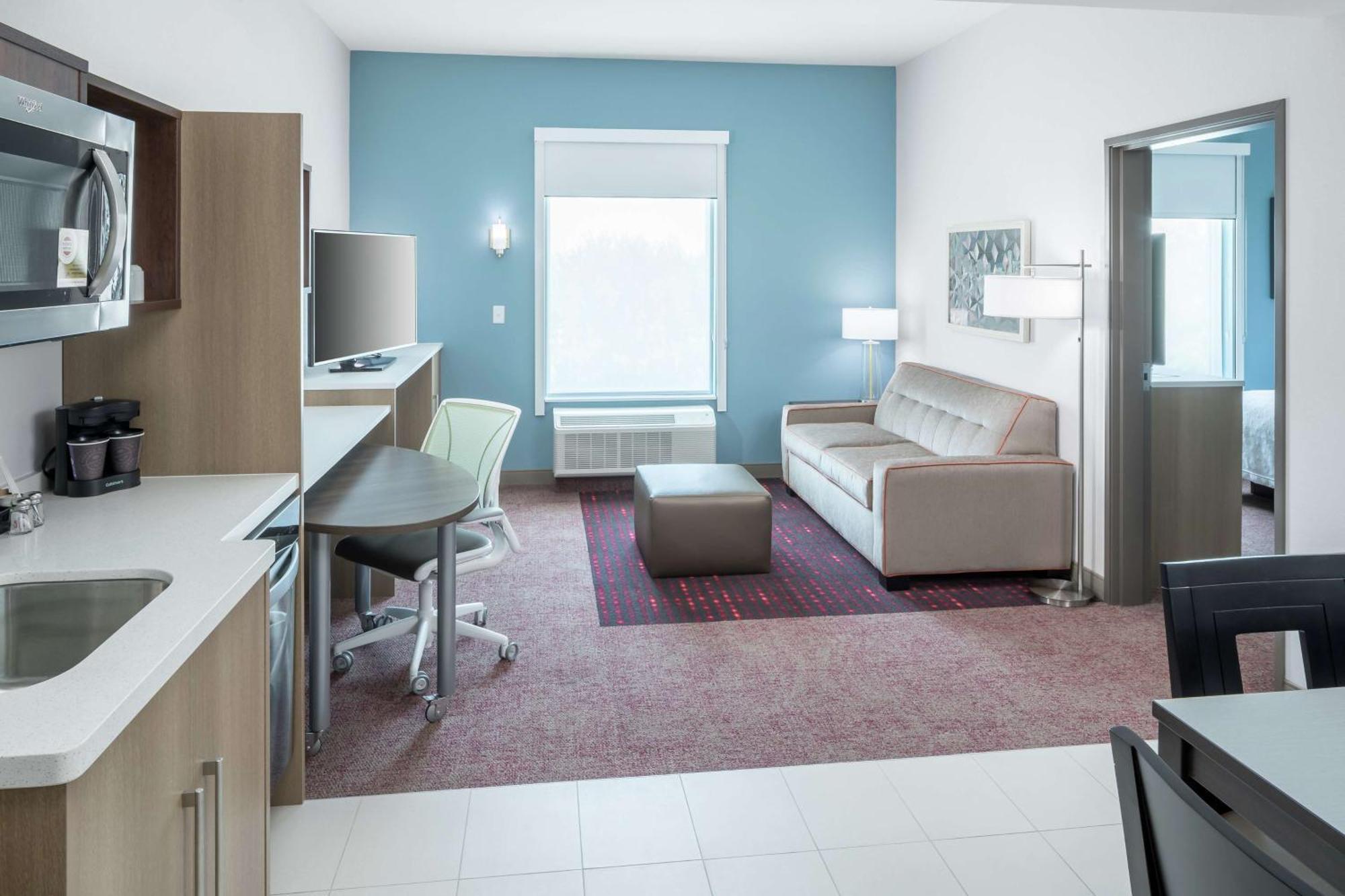 Home2 Suites By Hilton Orlando Airport Екстериор снимка