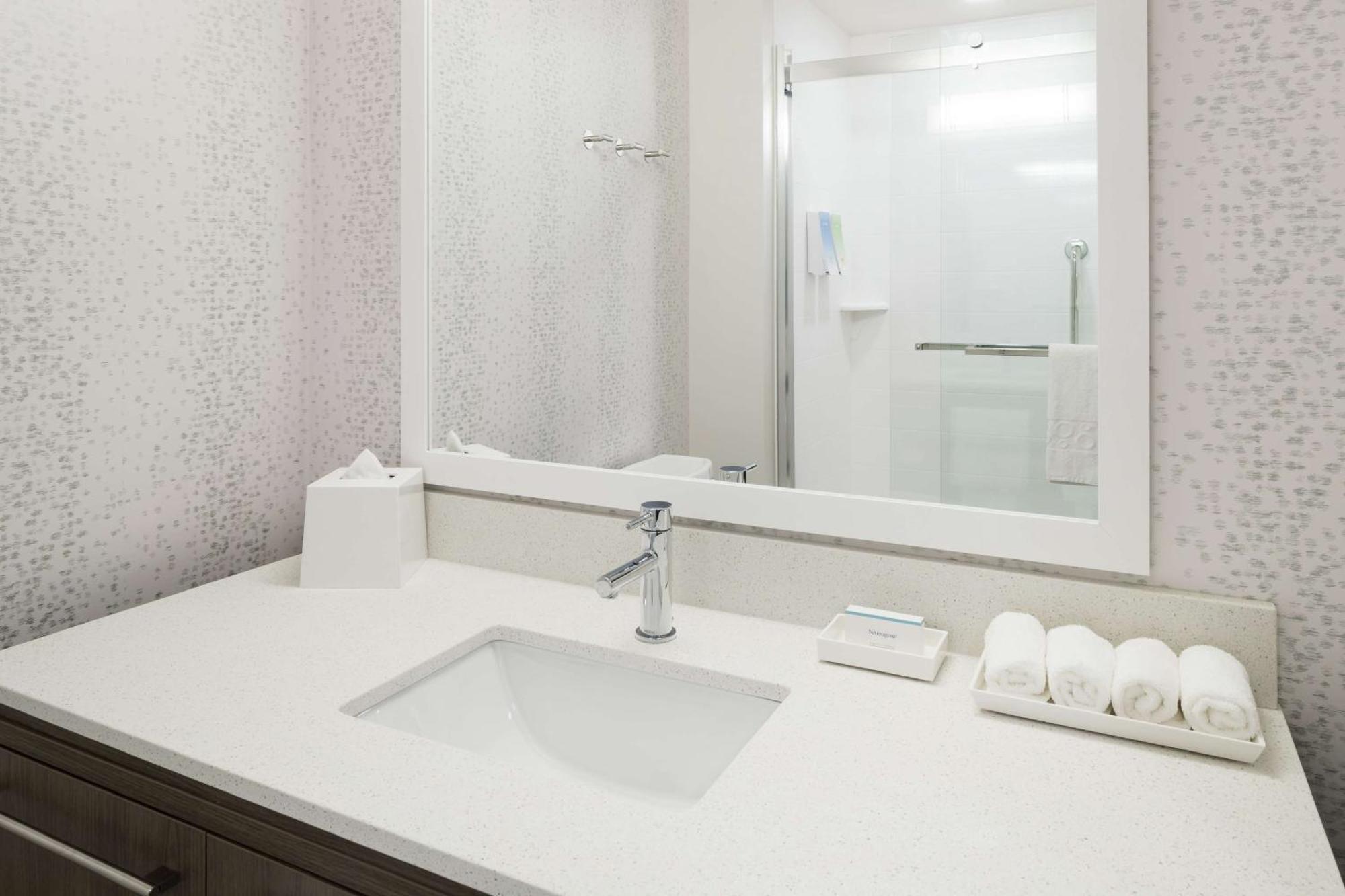 Home2 Suites By Hilton Orlando Airport Екстериор снимка